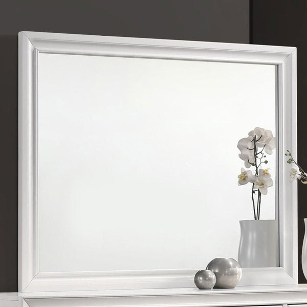  rectangular mirror. Its wooden frame is beautifully beveled for a visually appealing appearance. A crisp