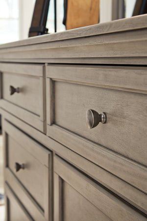 Lettner - Light Gray - Dresser - 7-drawers