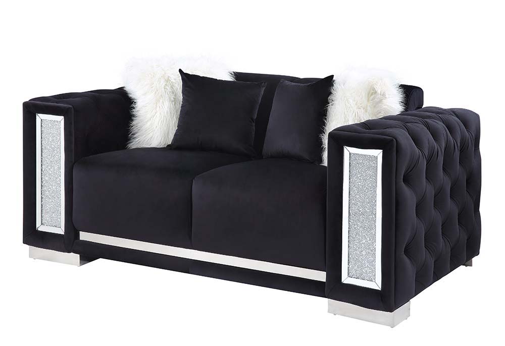 Trislar - Loveseat - Black - 70-"