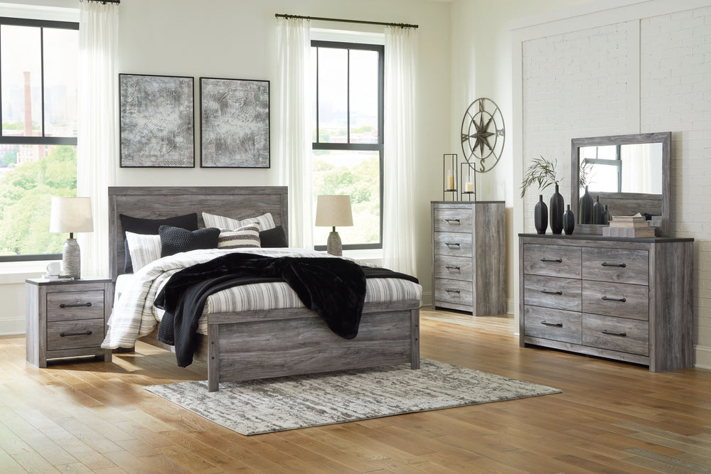 Bronyan - Queen Panel Bed - 6 Pc. - Dresser, Mirror, King Bed, 2 Nightstands - Dark Gray