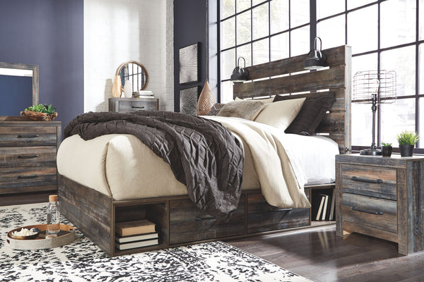  rustic and industrial styles can make one happy marriage. Case in point: this queen panel bed with storage. A refined take on barn board beauty