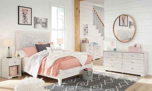  perfect for a restful bedroom retreat. Tastefully edited lines and meda