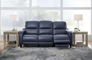  thanks to subtly incorporated one-touch reclining and adjustable headrests. With chic exposed legs and stunning stitching