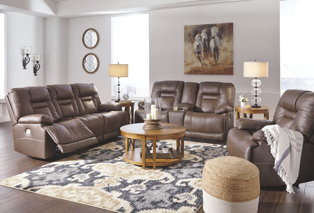 This set with Easy Viewâ„¢ power adjustable headrests delivers comfort at the touch of a button. Easily position the recliner, its headrest and lumbar support to your liking for maximum comfort. Plus, with the convenient USB charging ports, cell phones or