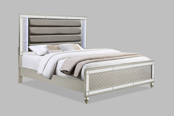 Cristian-Uph King Bed-Champagne<h4><b>Cristian - King Footboard - Champagne</b></h4> <table width="100%"><colgroup><col style="width: 30%"> <col style="width: 70%"> </colgroup> <tbody> <tr> <td>Dimensions</td> <td> 79.00"L x 86.50"D x 61.75"H</td> </tr> <