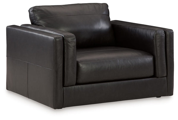  contemporary design? Adore the pleasure of leather? Look no further. This seating package satisfies on every level. Richly textured and decadently supple