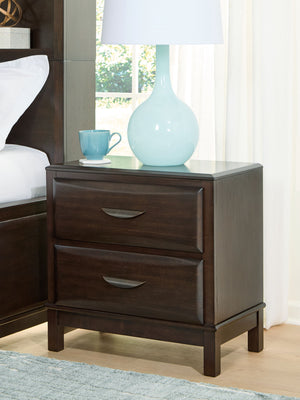  metropolitan finish. Unbeatable function. With this nightstand