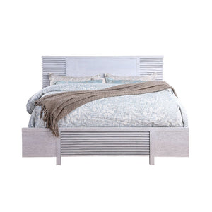 The Aromas bedroom set invites a fresh ambiance and feelings of effortless living. Clean lines in white oak finish permeate a distinct full charm. This collection includes plenty of storage space