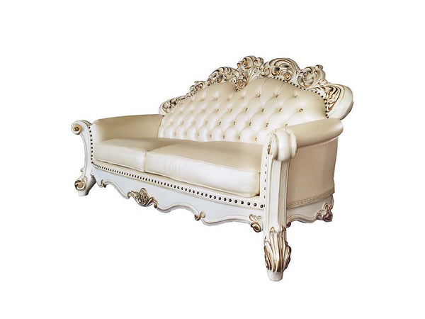 Creating an elegant and traditional design in living room, the Versailles sofa set is your ideal choice. Seating in a crescent,environment and feeling like royalty, you can be more convenient to enjoy the family time or play with your friends. Additionall