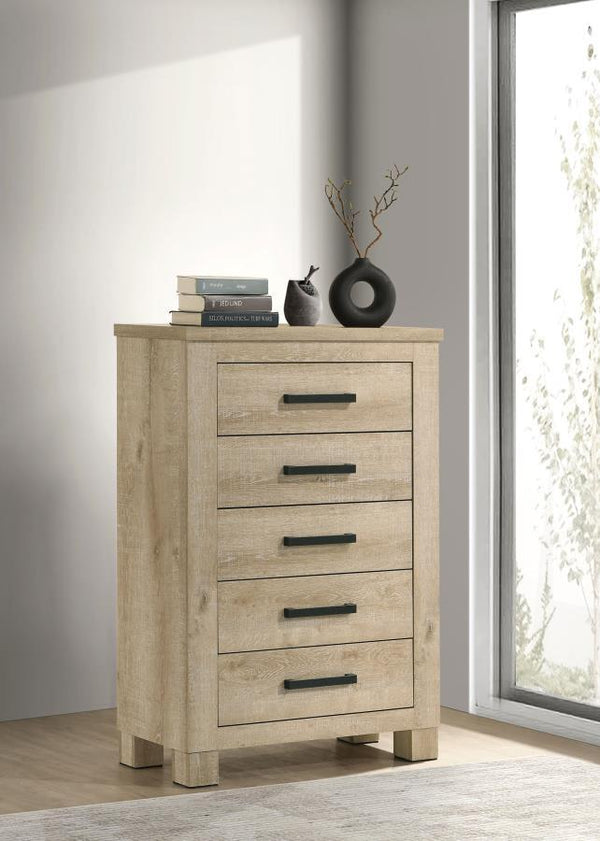  making it ideal for smaller bedrooms. Finished in weathered oak