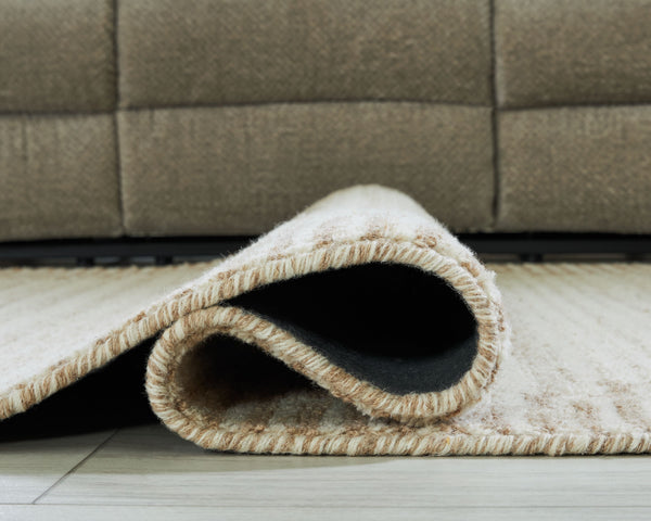  creates a subtly eye-catching look that brings modern elegance to any casual space. Crafted from wool with a ge