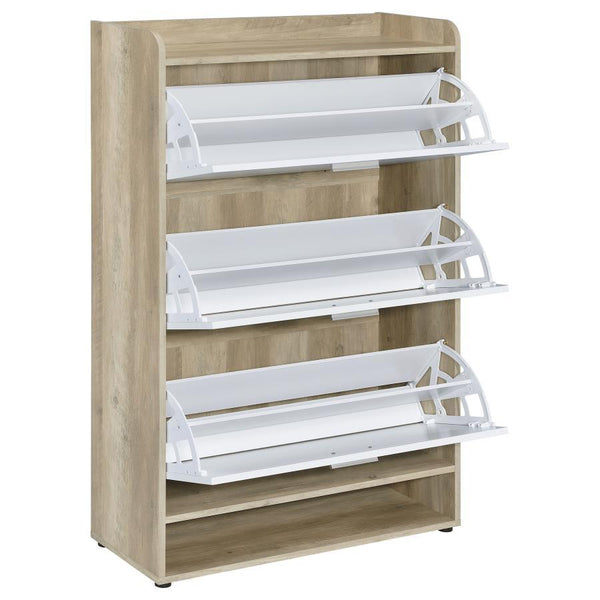  offers three tiers of shelvi