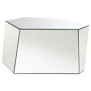 This mirrored coffee table combines a bold hexagonal silhouette with a geometric design, offering glamorous contemporary appeal. Irregular sides create visual depth, while mirrored surfaces add refined sophistication. Fully set up and ready to use, this t