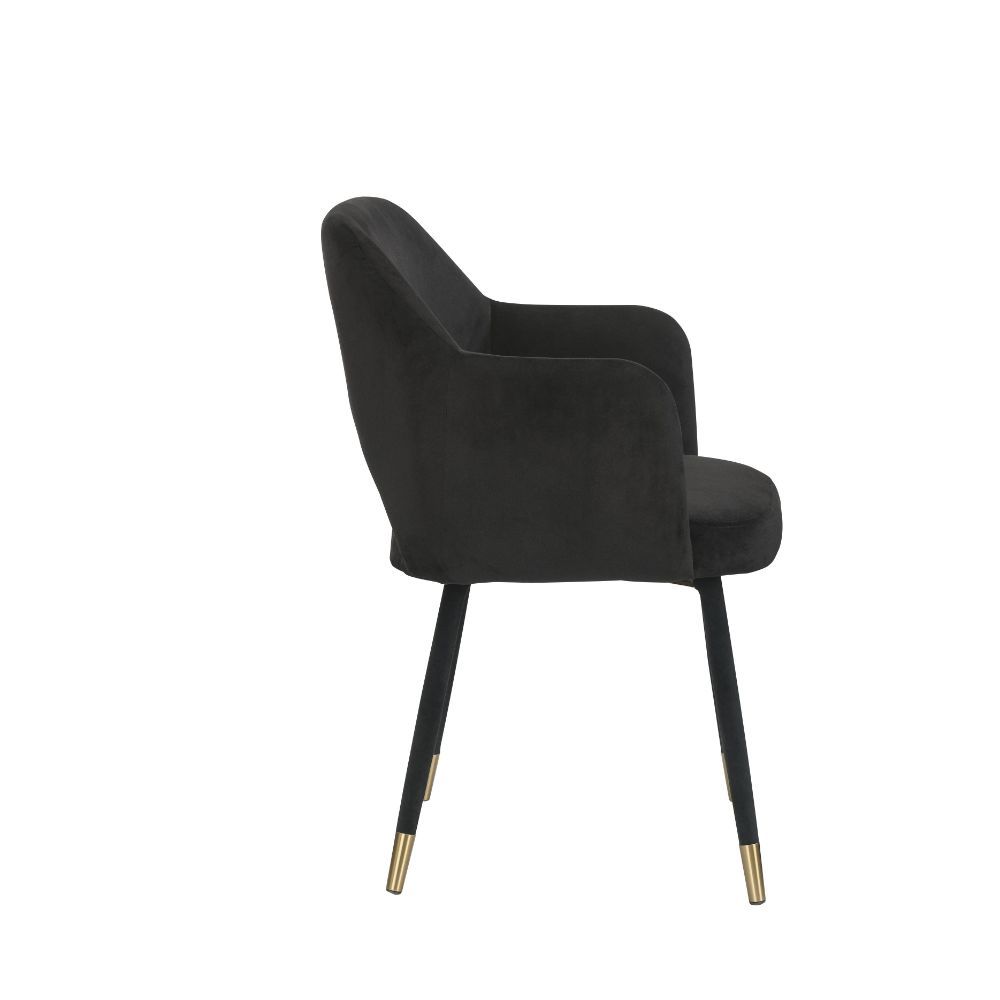 This Applewood accent chair is the perfect piece to add life to any room. It will give your space an instant makeover. Featuring a luxurious black velvet that screams indulgence. Its tight mid-back barrel backrest with an open frame is the ideal contempor