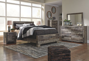 Derekson - 7 Pc. - Queen Panel Bed, Dresser, Mirror, Chest, Nightstand - Multi Gray