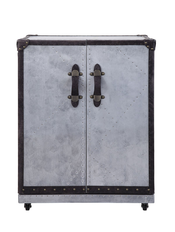  sturdy leather handles to rev
