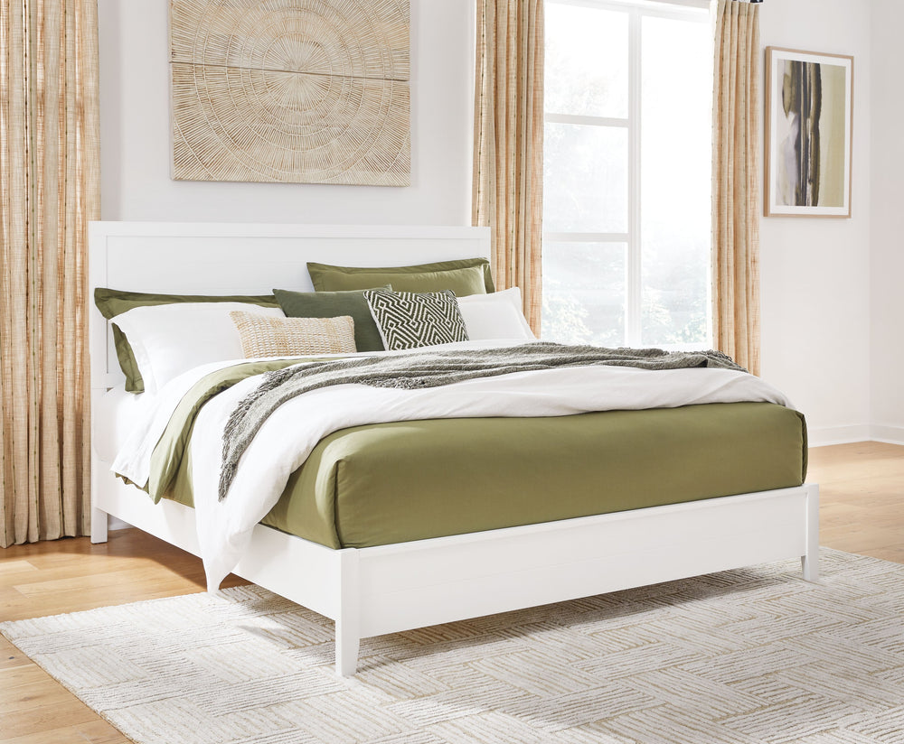 Are you a lover of casual contemporary style? Then this California king panel bed is perfect for you. The clean, white finish conveys an easy-breezy sensibility, while planked detailing enhances the design. Durable, sleek and stylish, it graces your space