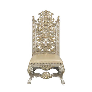  the Danae dining table is a true testament to that. Boasting immaculate details on the base and legs that are fit for royalty. This grand piece is sure to leave a lasting impression on everyone that feasts their eyes on it. The Ch