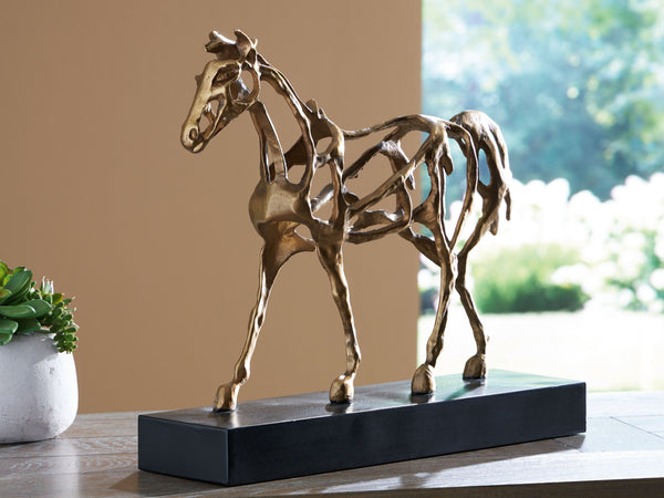  making this sculpture a striking conversation star
