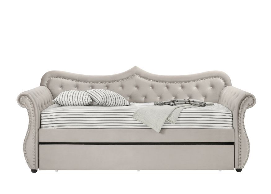 Create a dream bedrooms for your little ones with the Adkins Daybed that truly make their dream come true. The frame of the bed strikes a classic silhouette with gentle curves and sleigh-style arms, fully upholstered in a sofa velvet. Beautiful accents ar