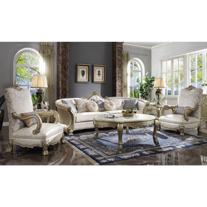 The Dresden sofa collection creates an elegant and traditional design into your living room. Hand-Crafted pieces inspired from the luxurious design of the past, the new Dresden sofa features elaborate ornamental details and a sophisticated style which giv