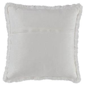 Gariland - White - Pillow