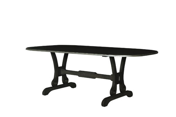 Inspired by European Romanticism, this House Beatrice dining set evokes an iconic refinement. Wooden dining table matches with chairs upholstered with a beautiful faux leather