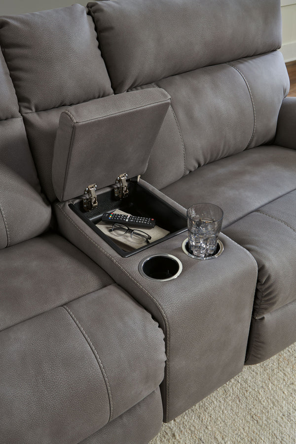  you can make everyday lounging effortless. A modular design gives you the flexibility to rearrange a
