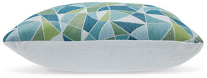  is the perfect choice. And the durable high-performance fabric is designed for softness