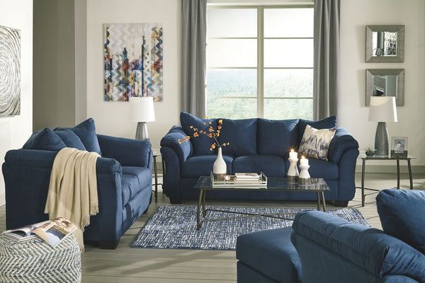  comfy pillow top armrests and an ultra-soft upholstery that holds up to everyday liv