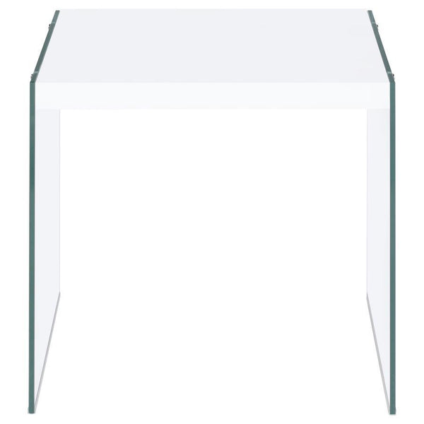  floating effect while ensuring structural durability. Comp