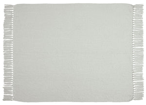  the woven texture and knotted fringe give it a homespun look that-'s relaxed and inviting.<br/><