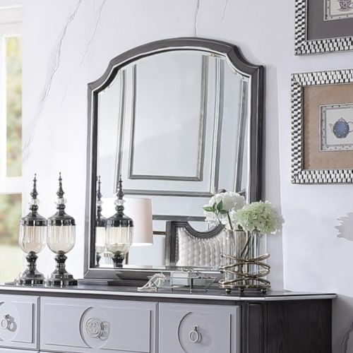 Evocative of European Romanticism, each piece of this House Beatrice bedroom set is richly textured. Featuring a striking two-toned finish, streamlined and unique accents, it adapts traditional design to modern aesthetics. Quality craftsmanship with sophi