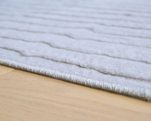  while its neutral gray is an understated way to dress up your floor. Plus it-'s machine washable for fuss-free cleaning.<br/><br/><b>Prod
