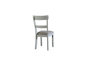 this set will provide ultimate sophisticated dining experience. Elegant silhouette