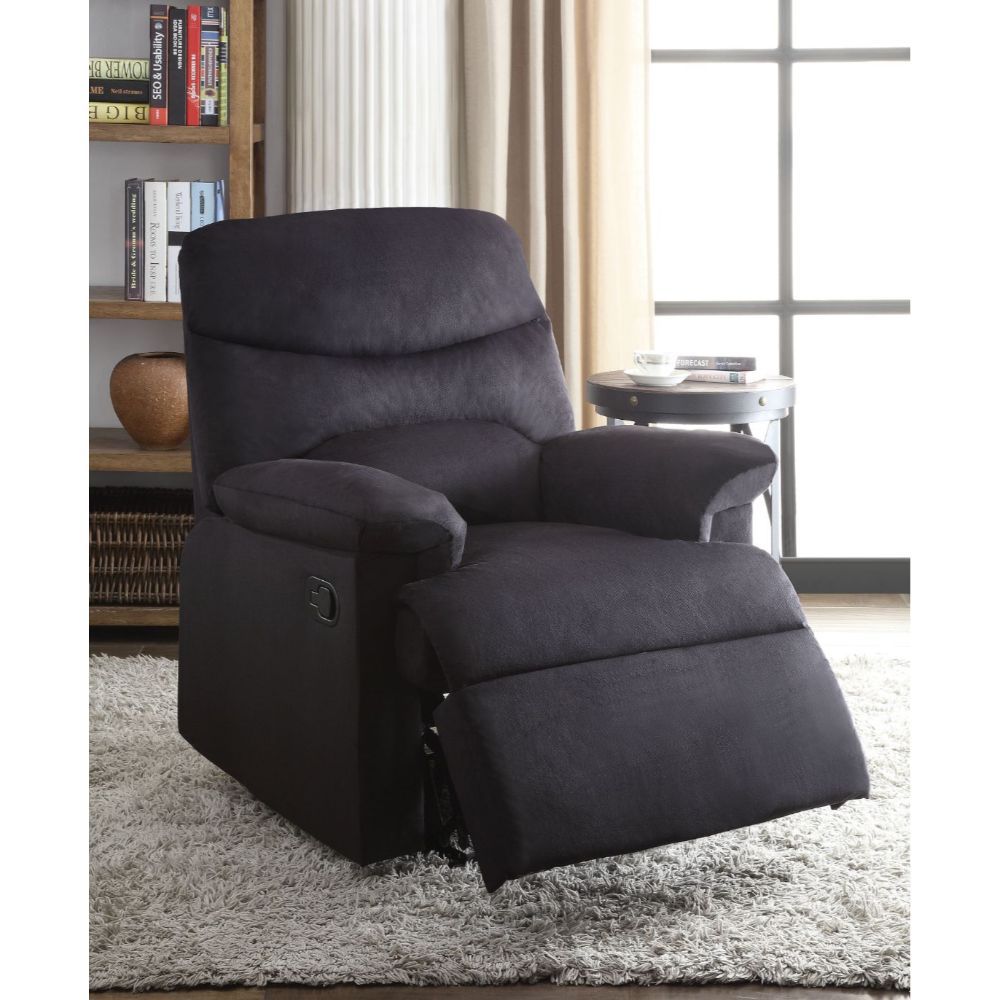 The lovely Arcadia recliner offers comfort, style and value for any home. A smooth fabric seat cushion provides relaxation from seat to toe with an easy to reach external handle for operating the reclining mechanism.<br/><br/><b>Product Features</b><ul><l
