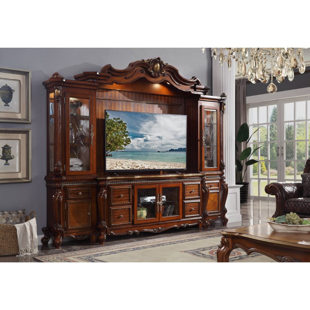 Dazzling details abound in the Picardy entertainment center! Intricate raised scrolled molding and Queen Anne legs adorn each piece of this stunning set, including two side piers with beveled glass doors and touch light function, and a TV stand that accom