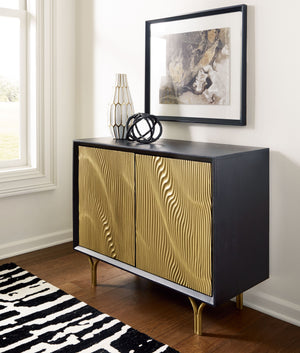  it conveys a sophisticated style that-'s perfect for a bar area. Push m