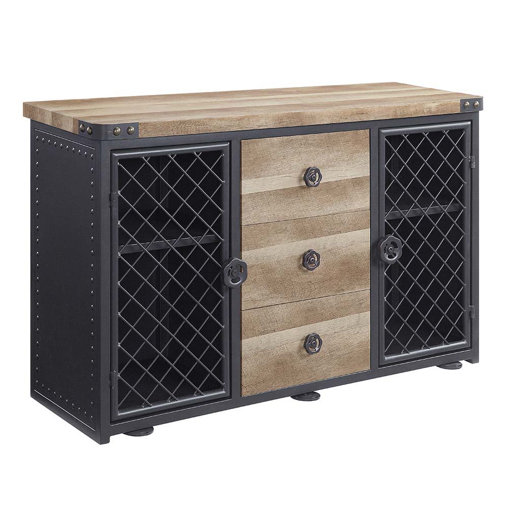 Featuring a rectangular wooden tabletop in an oak finish the Edina dining table merges farmhouse and industrial elements for the ideal dining table for the modern home. Metal corner protectors with rivets that elevate the tabletop. The metal pipe trestle 