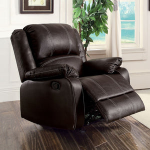  reclining seating. Comfortable contoured seats