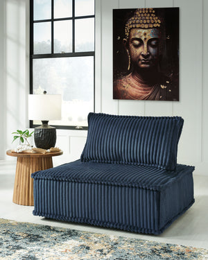  this accent chair adapts to your life and your space. The modular design allows you to stage and rearrange as you please. It-'s perfect to pull up to coffee tables during game nights or for low-key solo lounging