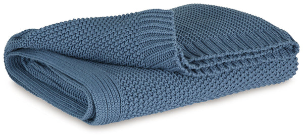 Your place is that much more relaxed and inviting with this cozy throw. Crafted with supreme softness in mind, its soothing blue hue pairs with a variety of decor. Whether this throw is at the foot of the bed or on the arm of your favorite chair, it-'s wo