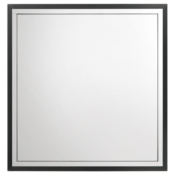  squared silhouette complete with a bold black finish. Gleaming chrome finish trim augments the front of the frame