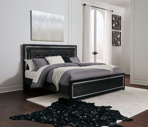  faceted chrome-tone accents and LED lighting exude Hollywood-chic style to the max. Padded