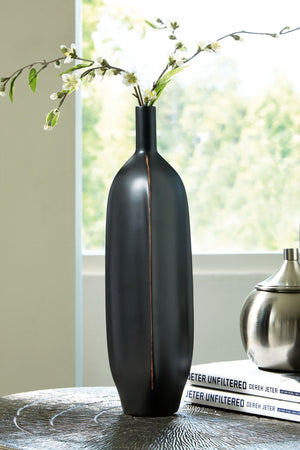  with a brown rub on the corners acting as a subtly eye-catching design element. What a chic addition to your bookcase