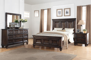  making it a captivating addition to any bedroom. Skillfully crafted from solid Acacia wood and veneers