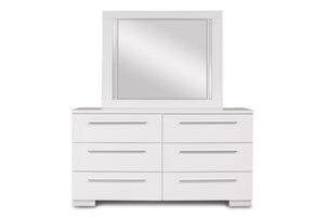  this mirror features a flawlessly smooth