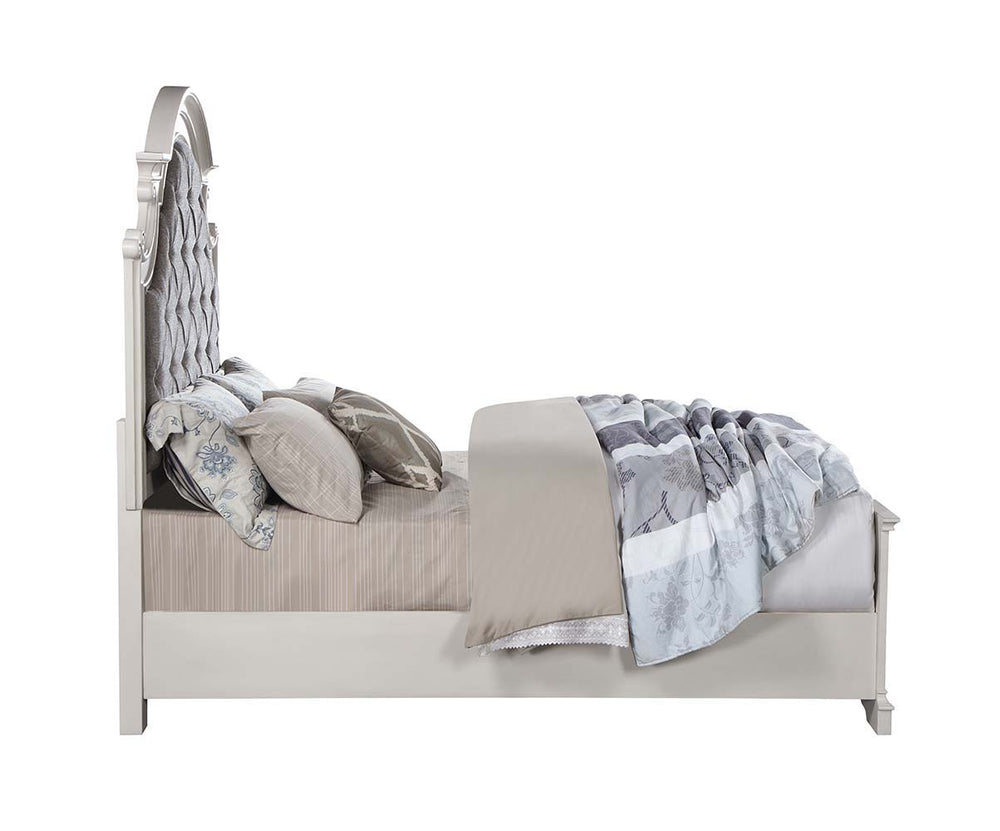 Classic design elements never go out of style the Florian collection is designed for the traditional home. The antique white finish gives off the right amount of distressing for a worn-in feel. The bed features a button-tufted portman-style headboard that