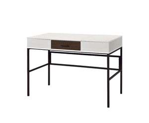 KDâ€¢ Rectangular Writing Deskâ€¢ Built-in USB Port and Plugâ€¢ 1 Storage Drawerâ€¢ 3/4 Extension Drawer Glideâ€¢ Side Metal Drawer Glideâ€¢ Metal Base<br/><br/><b>Product Features</b><ul><li>Case: 1Pc/1Ctn</li><li>Finish: Natural & Black Finish</li><li>S