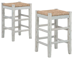 Bring the vintage casual vibe you love to the kitchen with this counter height bar stool. A stylish seating solution in a white rubbed-through finish, this charming stool completes your dining space with ease. The woven seagrass seat and wood stretchers c